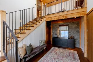 Altitude Vista by NZSIR Luxury Rental Homes - 6