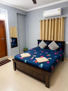 Spacious 2BHK Flat near Wipro Circle in Gowlidoddy - 5
