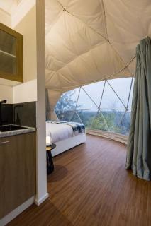 Land Nautical Glamping and Distillery - 2