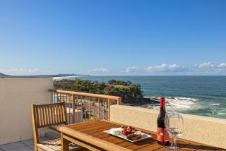 Azure Dreaming - Beachfront Villa at Coolum Beach - 0