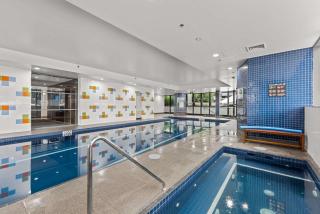 Brisbane Sky Retreat Views Pool Gym & Workspace - 3
