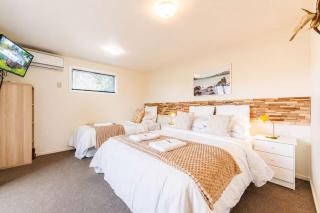 Moonbeam Nights - Kitchenette Parking Sleeps 3 - 0