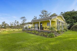 The Quince Cottage - 3 Bedrooms - 6