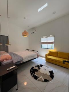 Villa with Office, Gym, Jacuzzi & Dryer near CIQ - 8