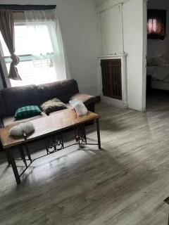 Private Bedroom & Queen Bed - 1