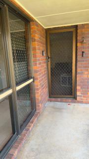 Living Waters Retreat - BnB Budget Accommodation - Boronia Heights - 5