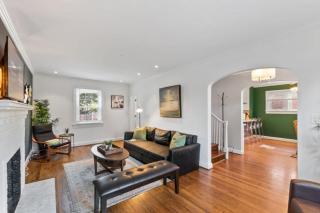 Massive 5BR Historic CozySuites House - 5