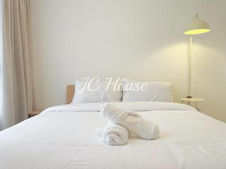 JC House Piccadilly Greentown - 7