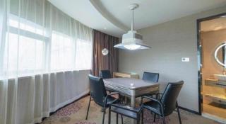Lavande Hotel Wuhan Jianghan Road Subway Station - 7