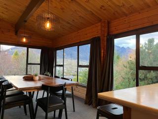 Family-Friendly Chalet Mountain Views - 9