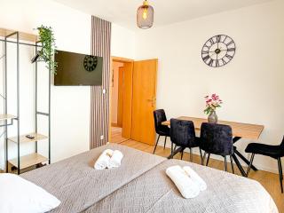 MOIN - W#Apartments mit Parkplatz, Home Office & WiFi - 5