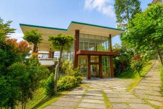 Townhouse Oak Hotel Pondokan Tjiburial - 0
