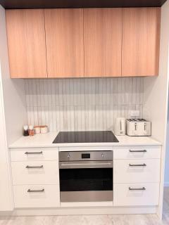 Brand New Designer 2BR 2Bath w Garage Central Chch - 4
