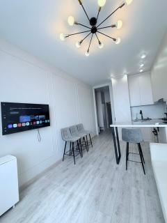 Dastur Residence Comfortable Apartment - 4