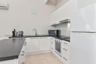 Beachside Villa - 6