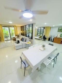 Sun and Moon House - Pattaya - 6