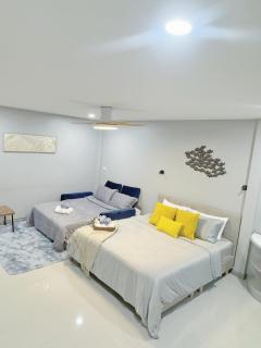 Sun and Moon House - Pattaya - 7