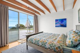 Beach House - Wye River - 4