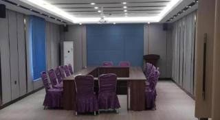 Green Tree Inn Urumqi San'gong Metro Station Exit - 1