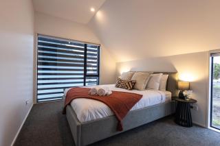 Sage House - CBD, Fire Pit, Free Parking - 5