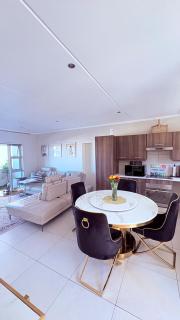 Private En-Suite Room with Shared Lounge & Kitchen - 1