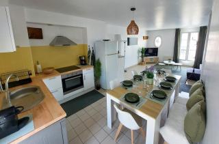 Spacieux duplex au calme, 5 chambres, Parking - Cergy & Paris - 0