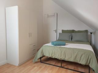 Spacieux duplex au calme, 5 chambres, Parking - Cergy & Paris - 8