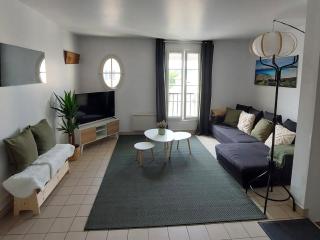 Spacieux duplex au calme, 5 chambres, Parking - Cergy & Paris - 2