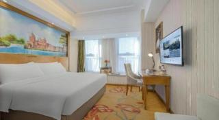 Vienna Hotel Zhengzhou Only Henan Movie Town - 6
