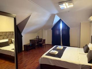 Art Zarbog Hotel - 8