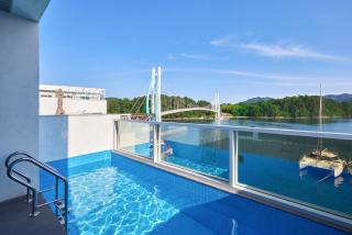 Geoje The Shine Pool Villa - 5