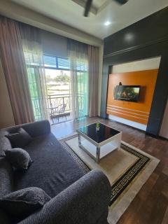Gray Fox's Highlands Brinchang - Netflix and free paid parking - 6