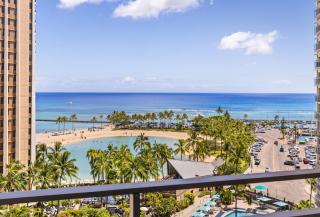 Ilikai Collection 4 Amazing direct ocean and lagoon views and beachfront property - 4