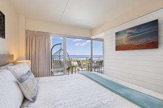 Ilikai Collection 4 Amazing direct ocean and lagoon views and beachfront property - 9