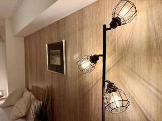 ZenAbode穏 Calming room with warmth of wood - 6