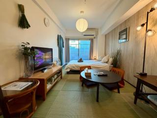 ZenAbode穏 Calming room with warmth of wood - 1