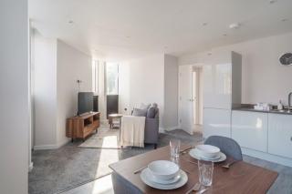 Modern 1 Bedroom Liverpool Apartment - 2