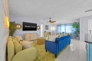 Seminole Retreat W Screened Pool & 3 King Beds - 3