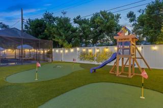 Seminole Retreat W Screened Pool & 3 King Beds - 7