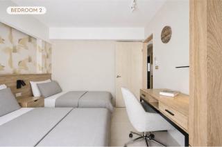 Modern Retreat 3B2b Sleeps 7 - 8