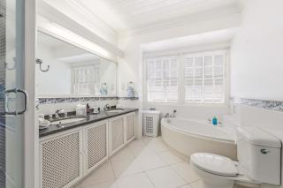 Steps from the Sea with a Plunge Pool - Chanel No. 5 - 3