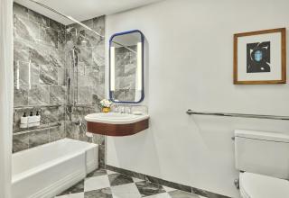 InterContinental Chicago Magnificent Mile by IHG - 1