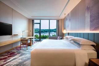Crowne Plaza Huzhou by IHG - 3