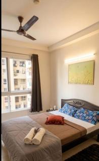 Spacious 3 bed apt nikoo BCIT Airport - 4