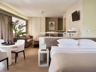 Momo Suites, Acropolis by Aura Homes - Athens - 4