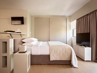 Momo Suites, Acropolis by Aura Homes - Athens - 8