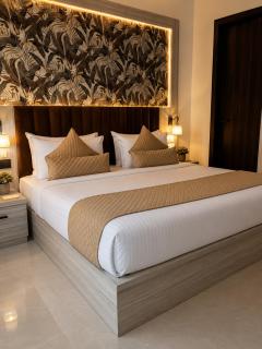 Hotel La Serene - Agra - 1