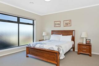 Albion - Apollo Bay - 3