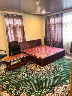 Jifz International Guest House - 1