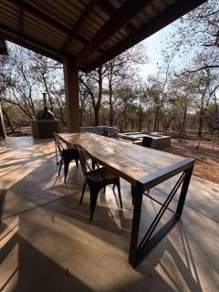 Shongololo Bush Villa - 3